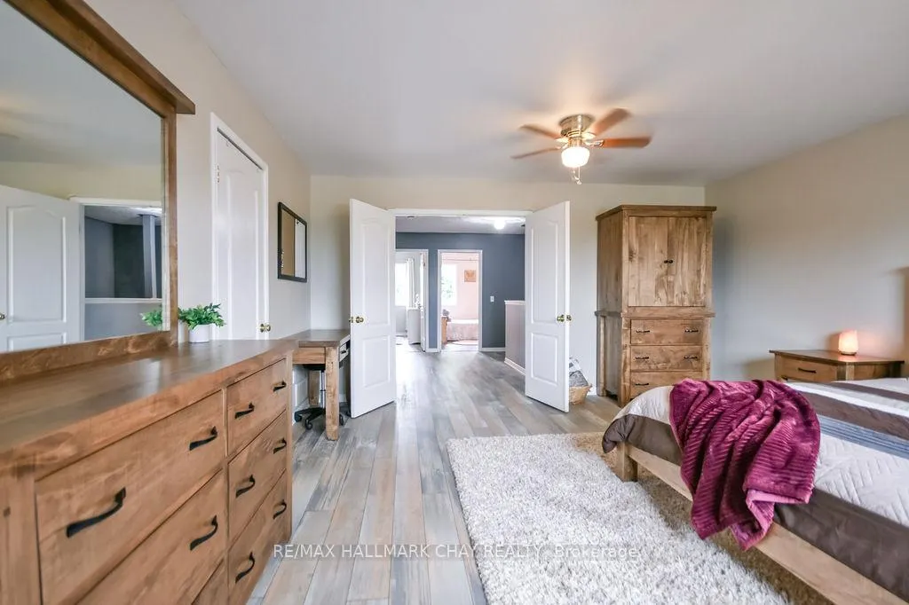 Photo 14 of 37 Julia Crescent, Orillia — HOMEH