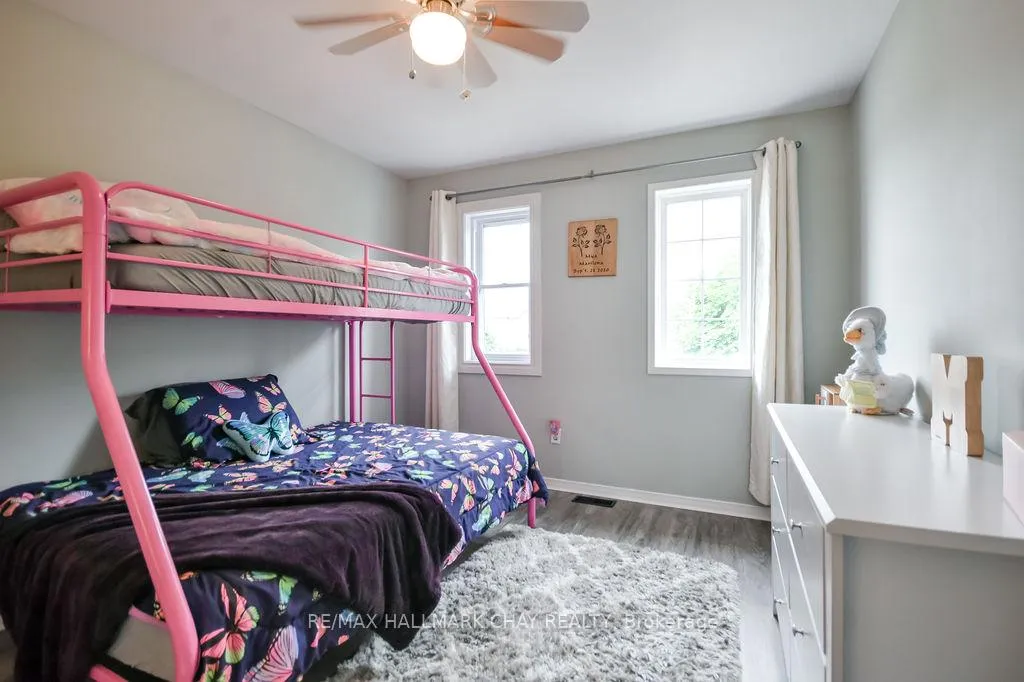 Photo 22 of 37 Julia Crescent, Orillia — HOMEH