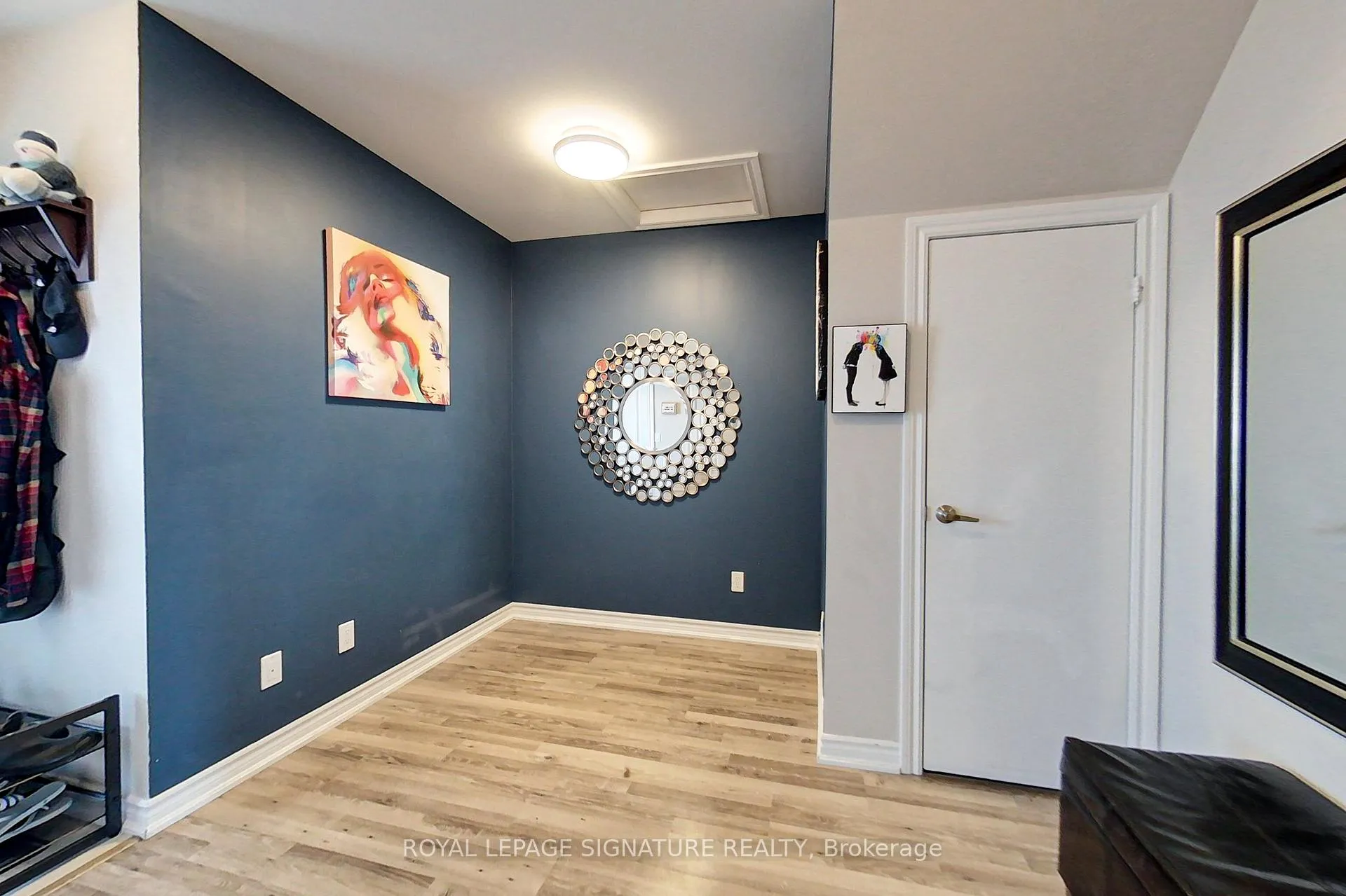 Photo 7 of Unit 304, 7 Anchorage Crescent, Collingwood — HOMEH
