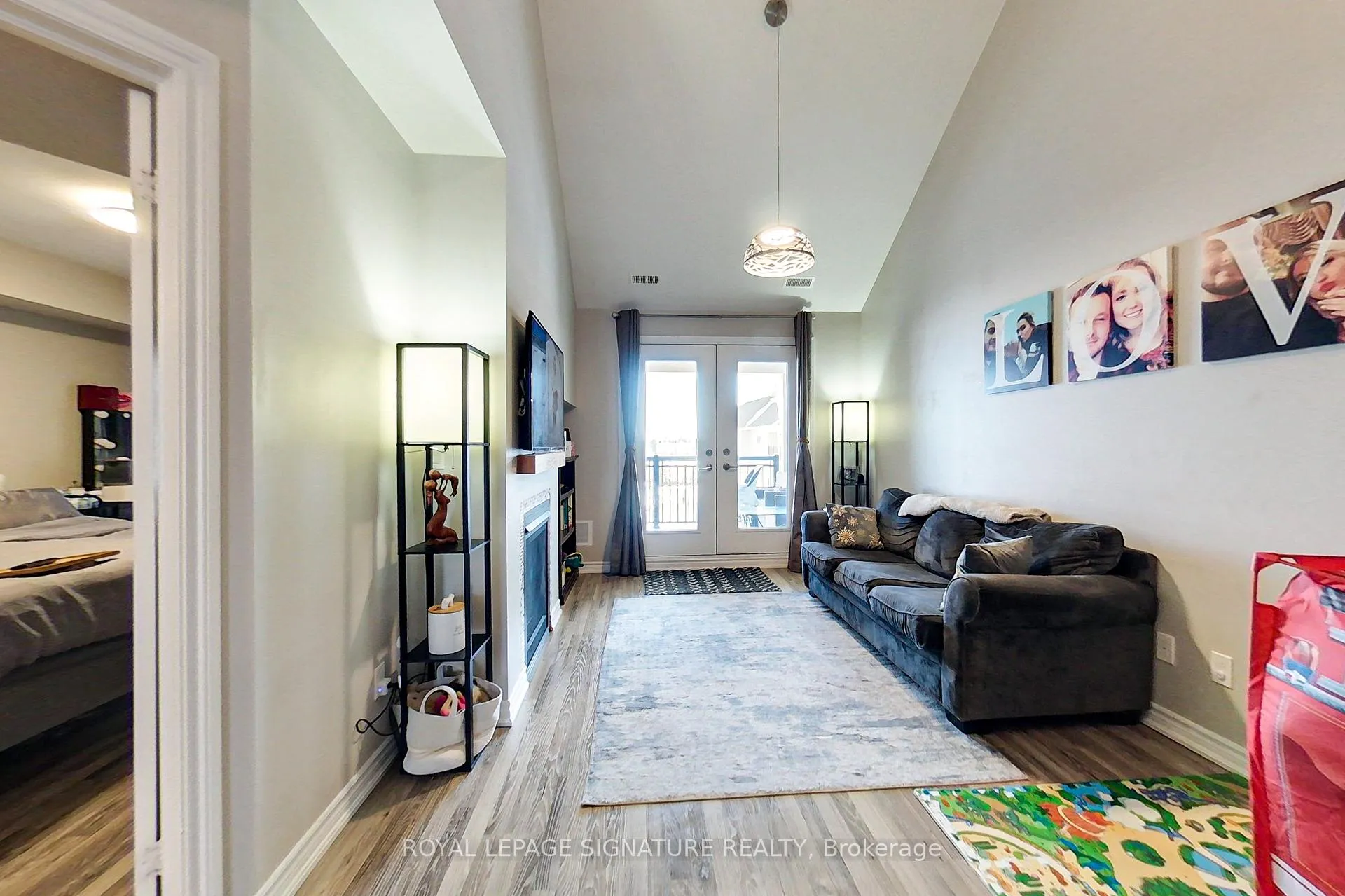 Photo 11 of Unit 304, 7 Anchorage Crescent, Collingwood — HOMEH