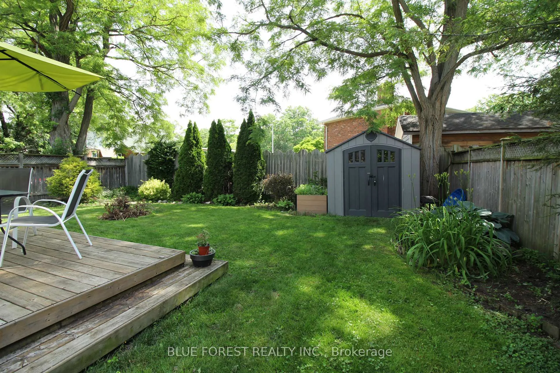 Photo 11 of 2008 Olive Street, Sarnia — HOMEH