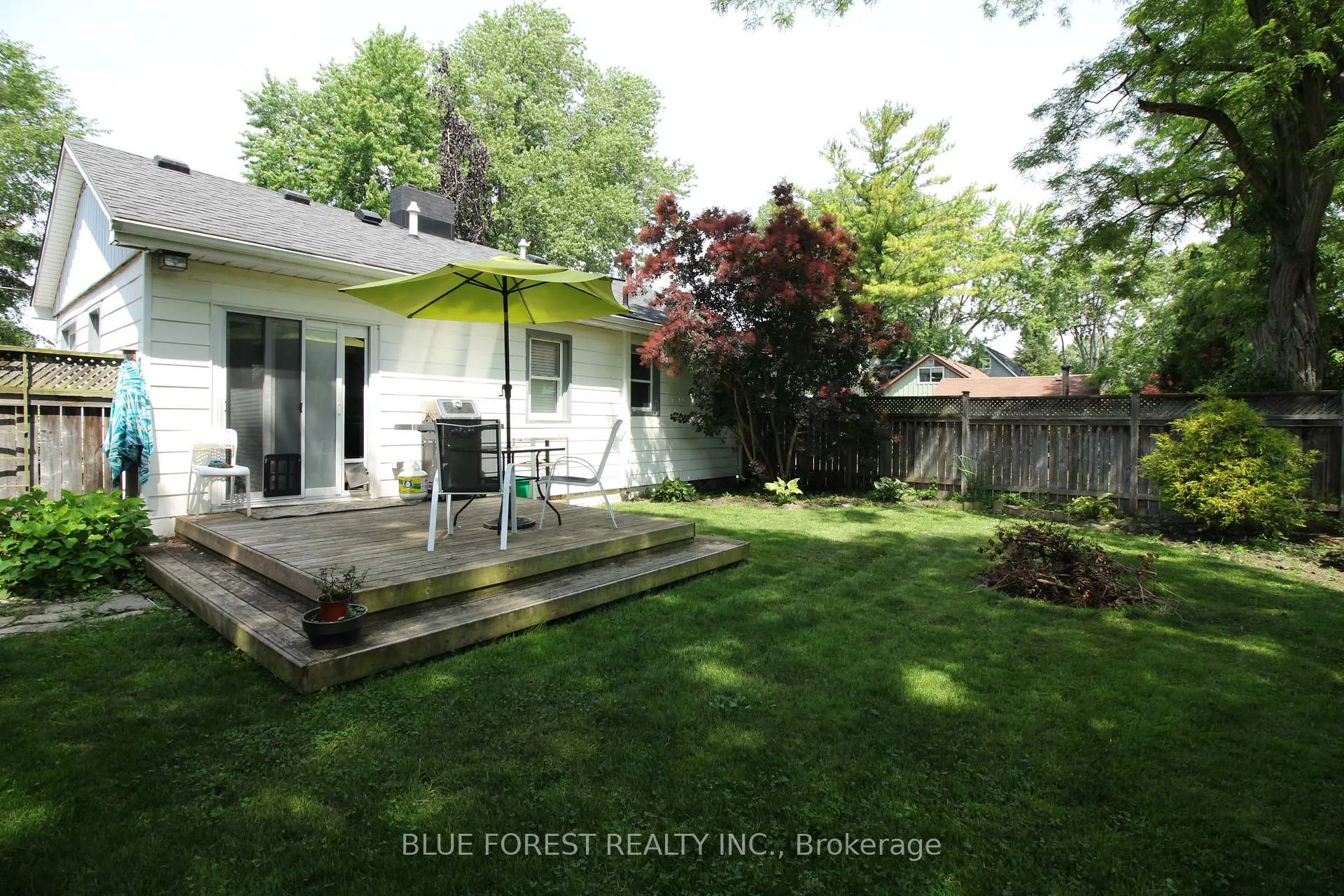 Photo 13 of 2008 Olive Street, Sarnia — HOMEH