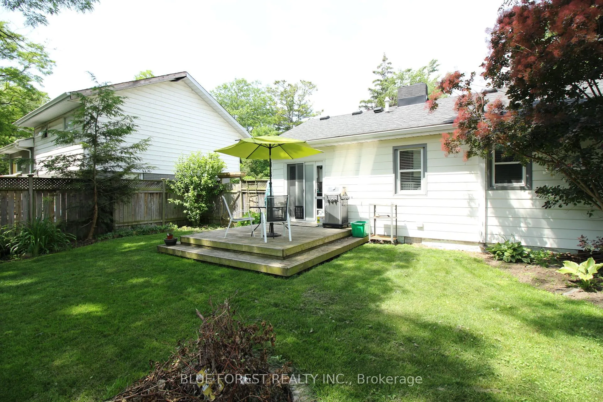 Photo 15 of 2008 Olive Street, Sarnia — HOMEH