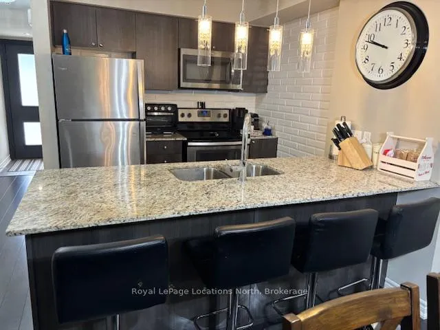 Photo 3 of Unit 106, 6 Anchorage Crescent E, Collingwood — HOMEH