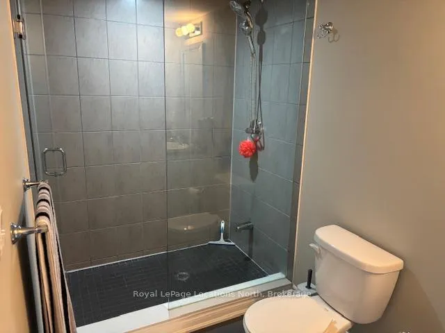 Photo 12 of Unit 106, 6 Anchorage Crescent E, Collingwood — HOMEH