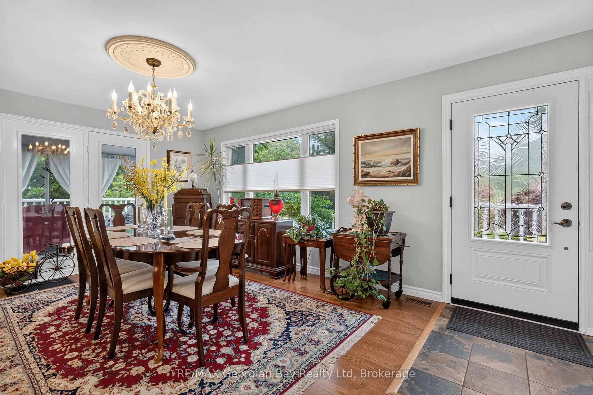 Photo 4 of 307 Balm Beach Road W, Tiny, Rural Tiny — HOMEH