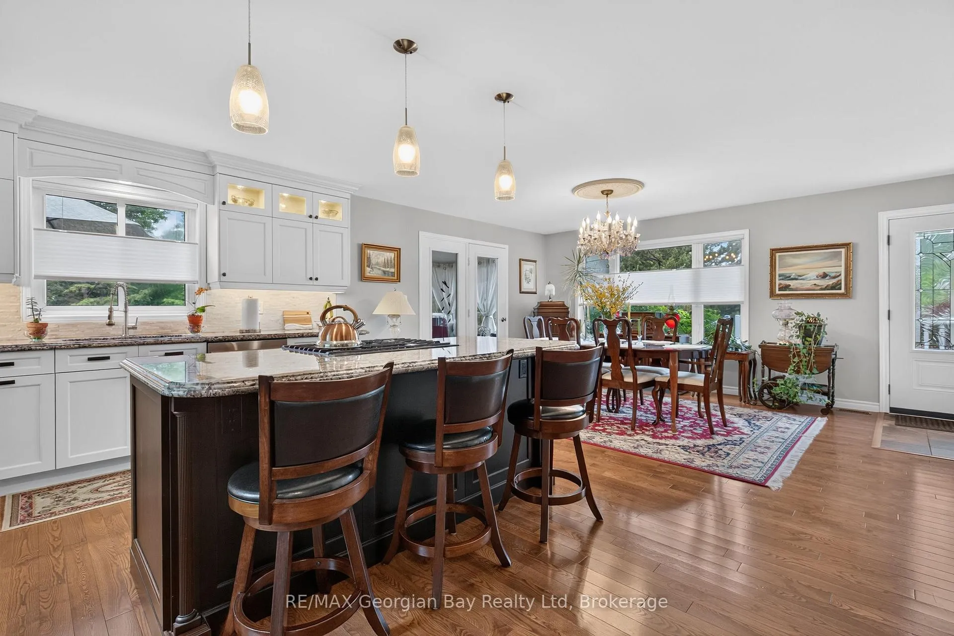 Photo 11 of 307 Balm Beach Road W, Tiny, Rural Tiny — HOMEH