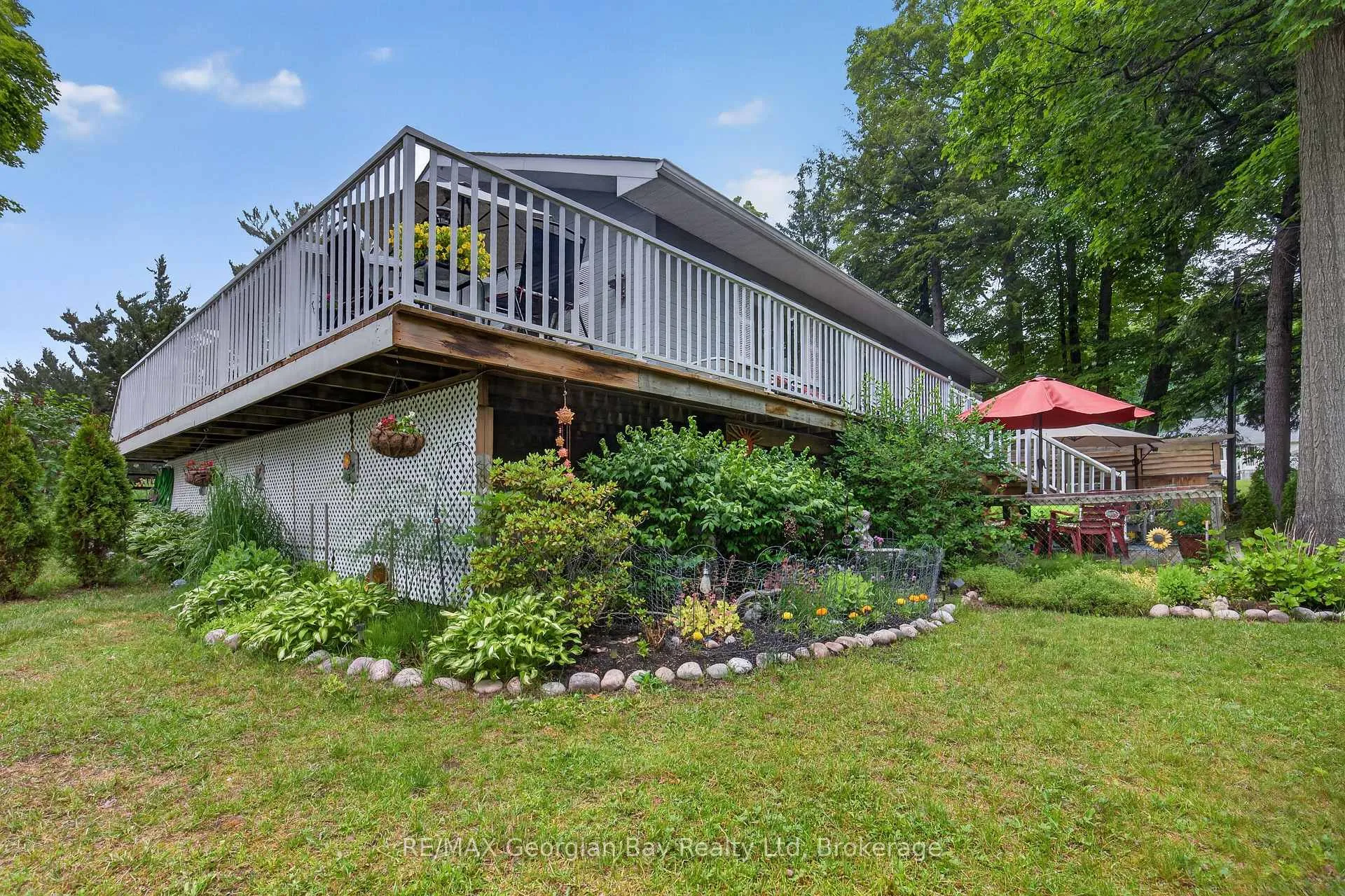 Photo 34 of 307 Balm Beach Road W, Tiny, Rural Tiny — HOMEH