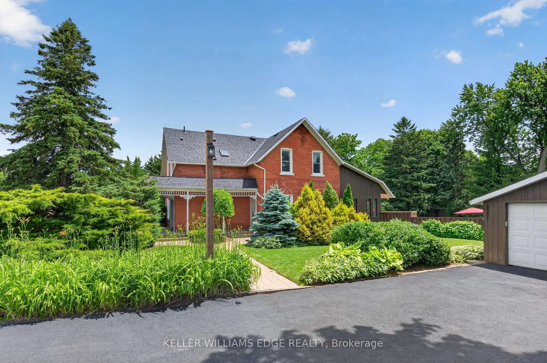 Photo 2 of 117 Highway 8, Hamilton, Greensville — HOMEH