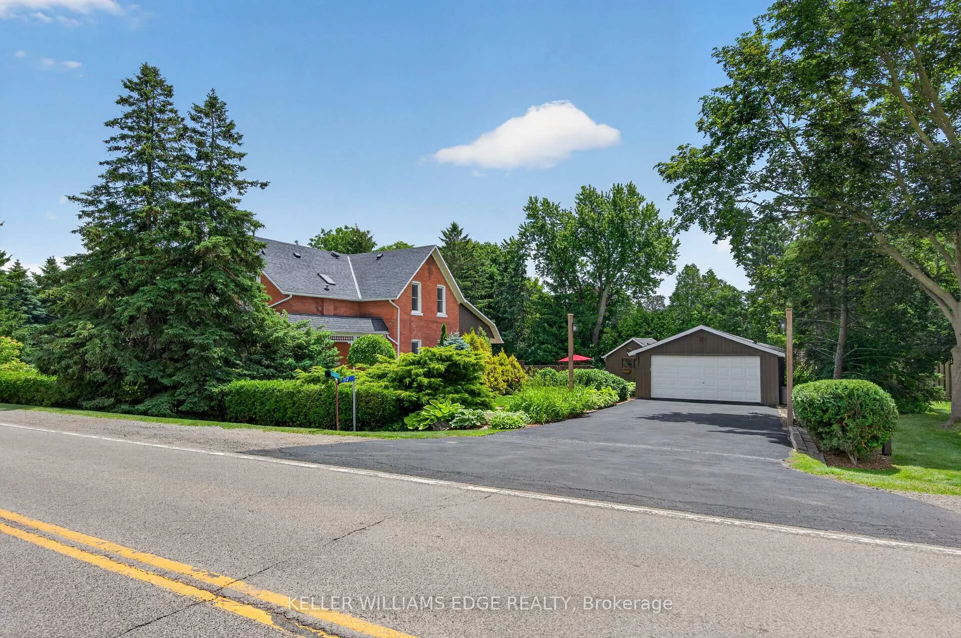 Photo 3 of 117 Highway 8, Hamilton, Greensville — HOMEH