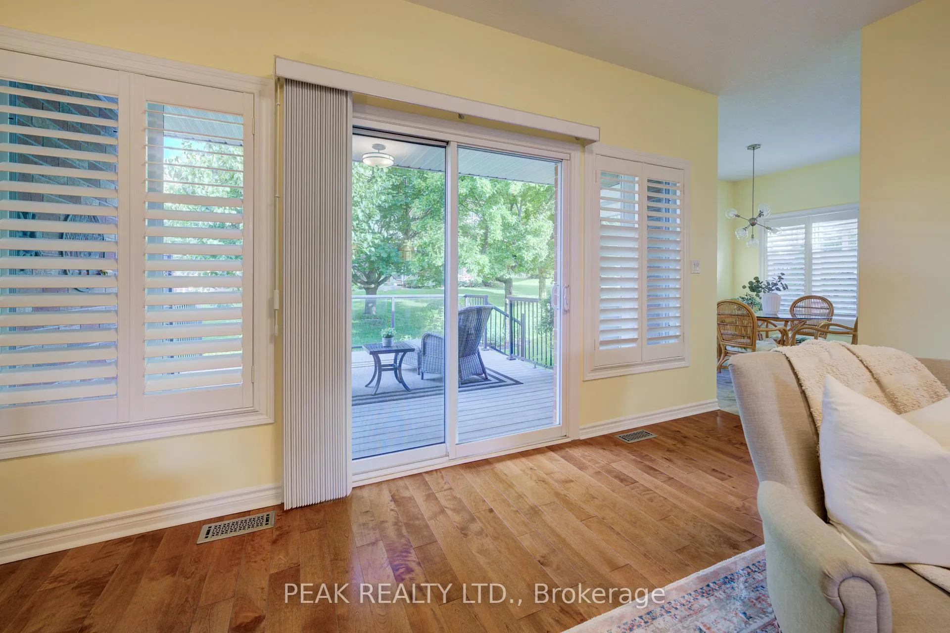 Photo 9 of 14 Stonecroft Way, Wilmot — HOMEH