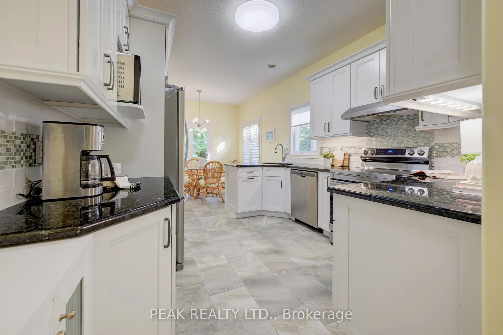 Photo 21 of 14 Stonecroft Way, Wilmot — HOMEH