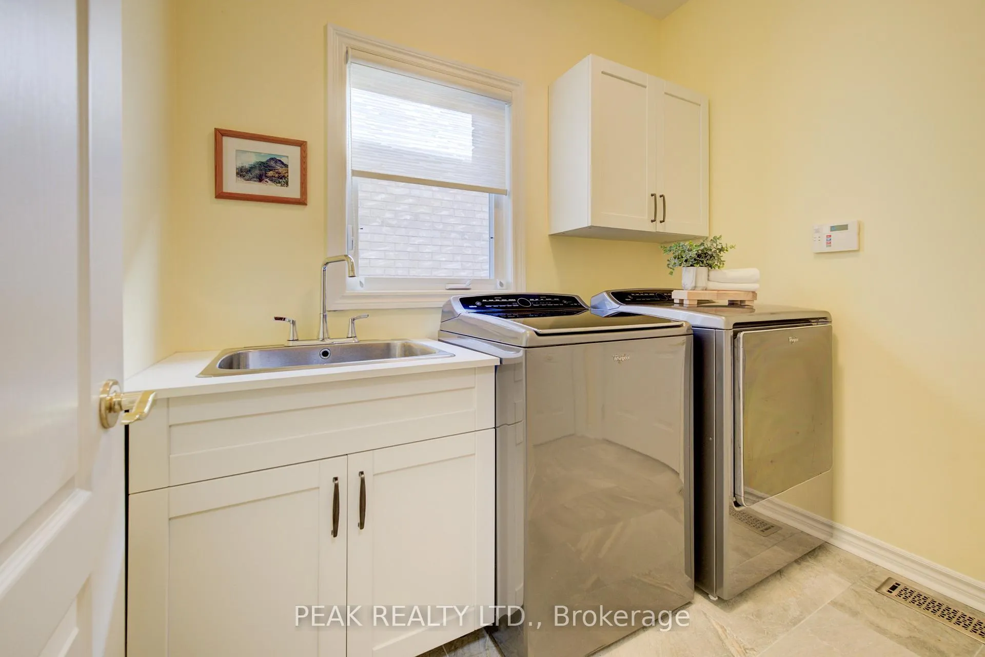 Photo 22 of 14 Stonecroft Way, Wilmot — HOMEH