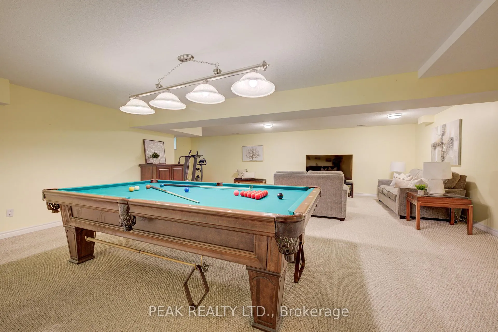Photo 31 of 14 Stonecroft Way, Wilmot — HOMEH