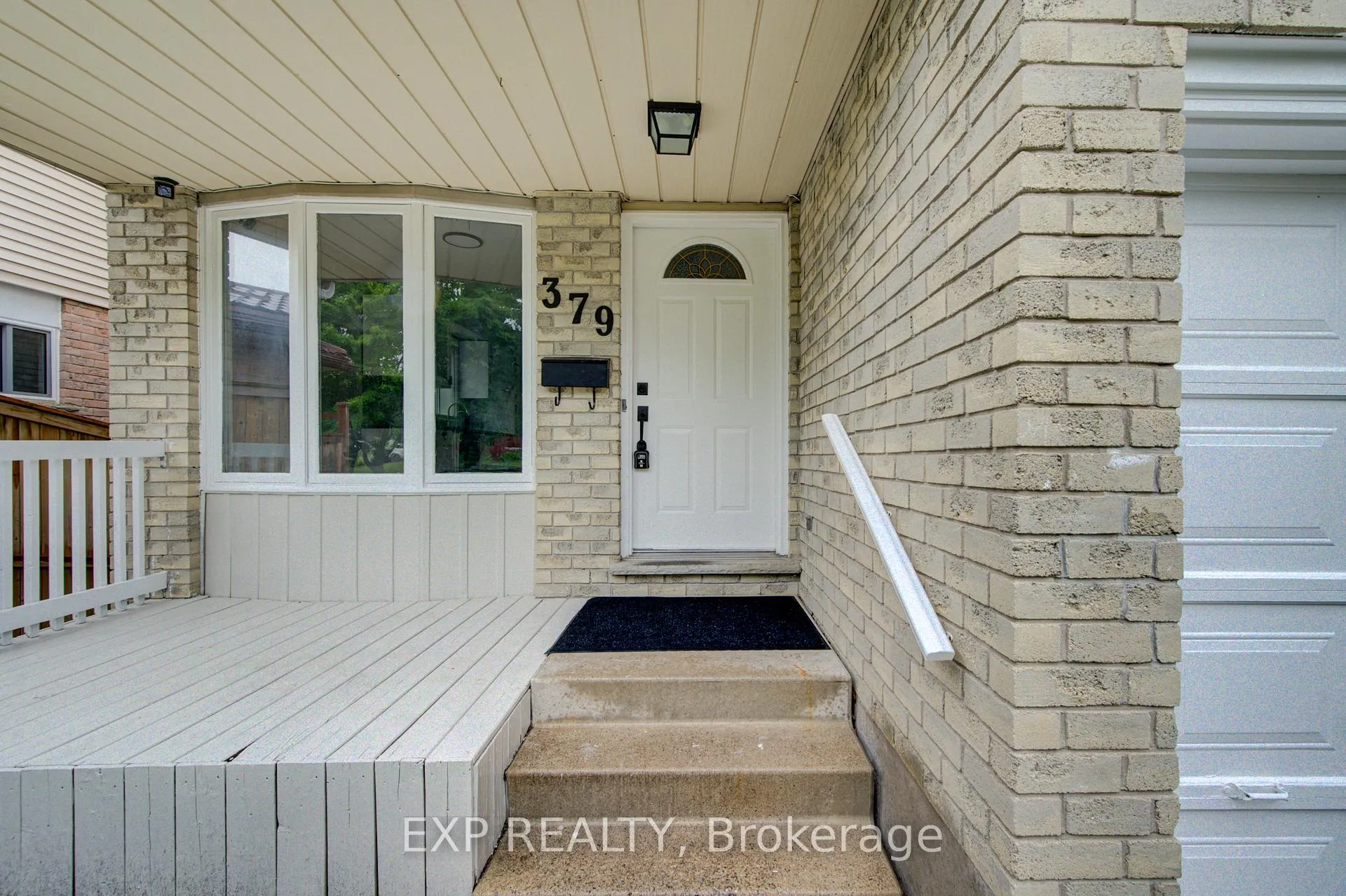 Photo 3 of 379 Veronica Drive, Kitchener, Idlewood — HOMEH