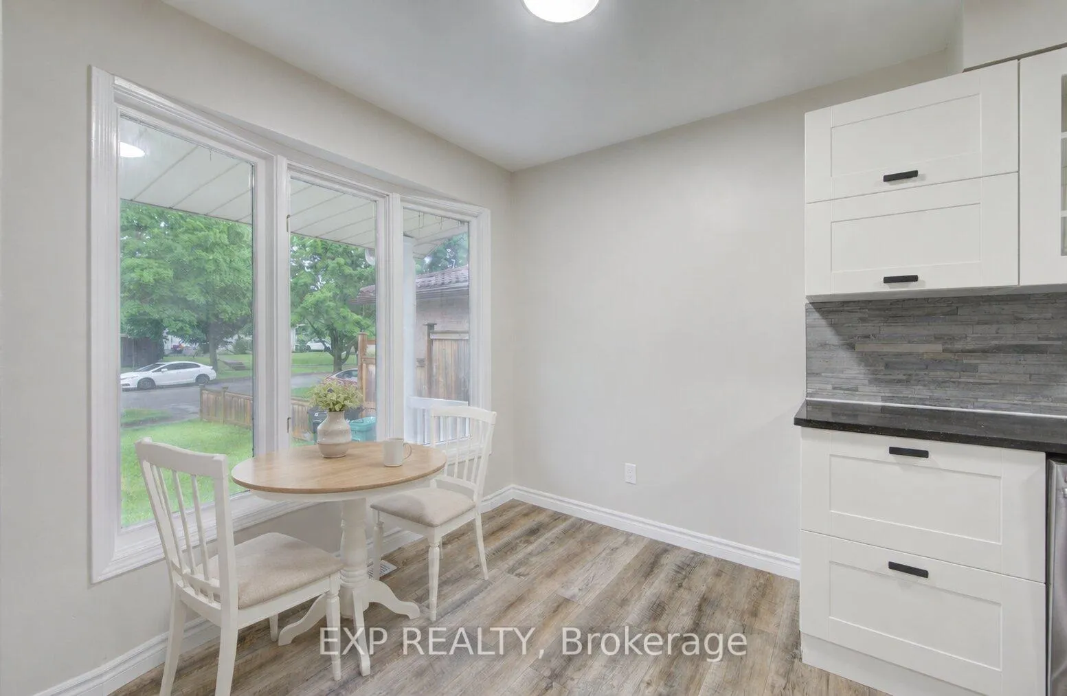 Photo 8 of 379 Veronica Drive, Kitchener, Idlewood — HOMEH