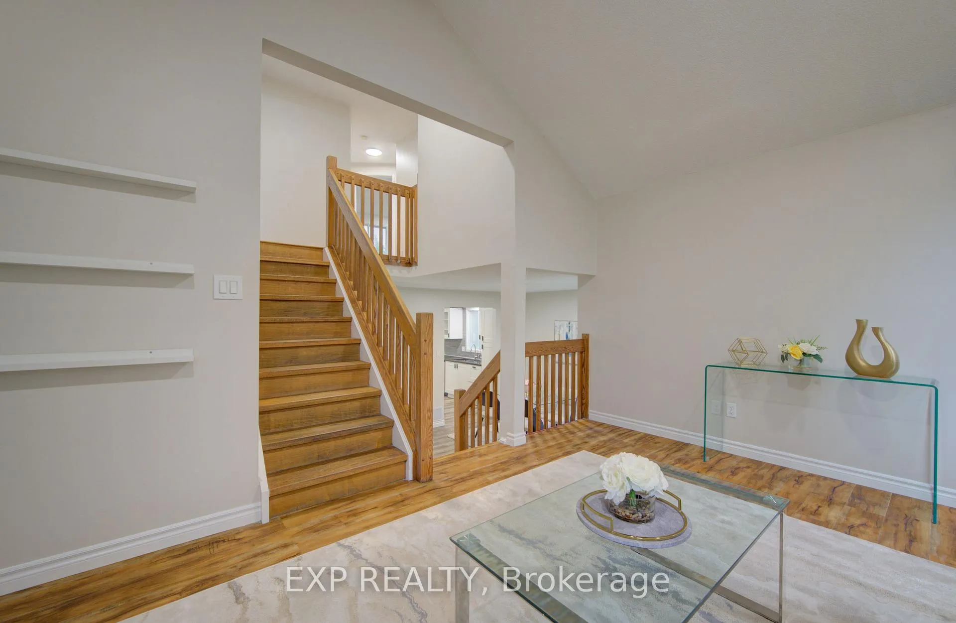 Photo 14 of 379 Veronica Drive, Kitchener, Idlewood — HOMEH