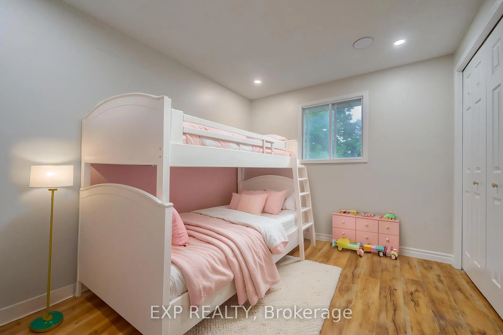 Photo 19 of 379 Veronica Drive, Kitchener, Idlewood — HOMEH