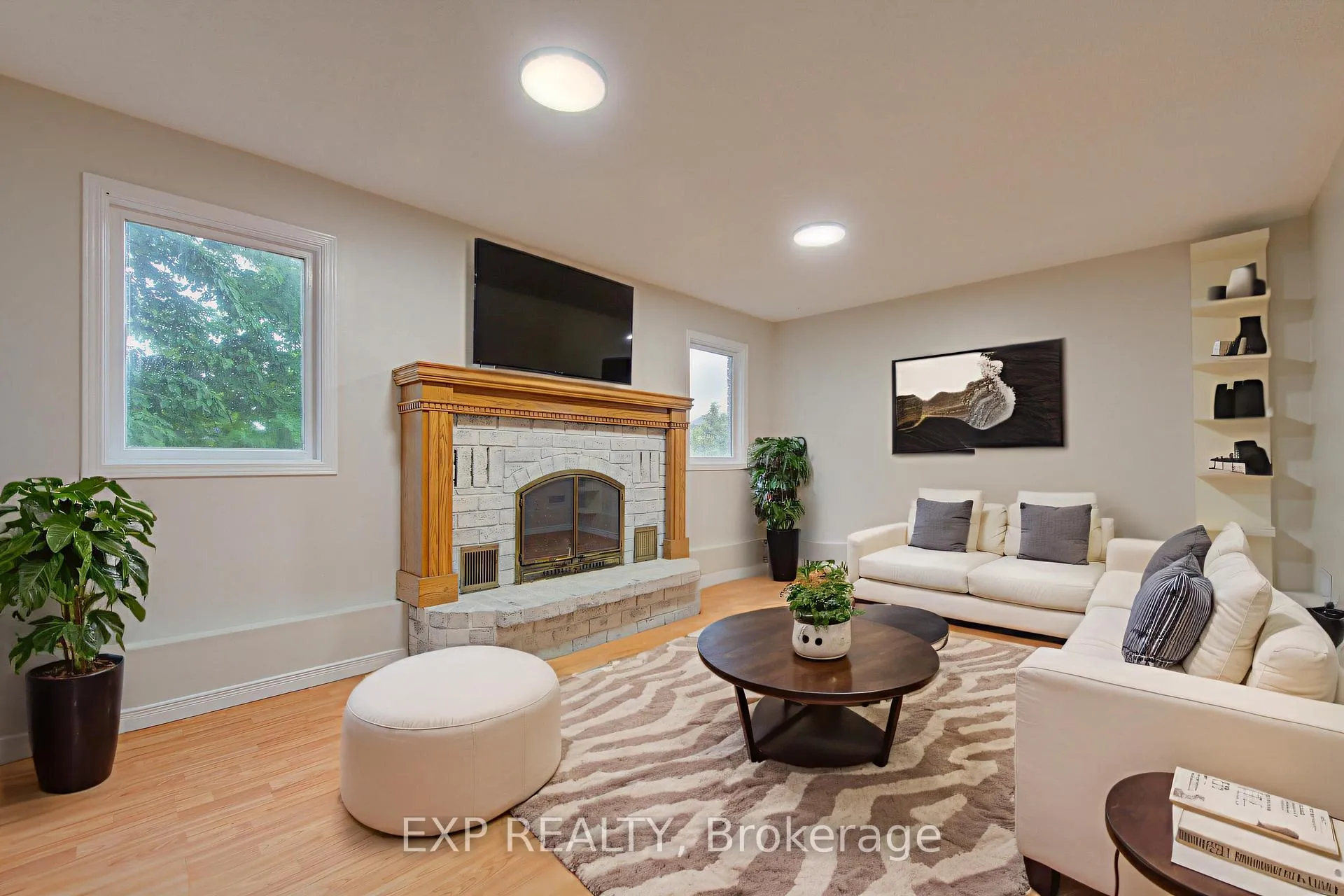 Photo 22 of 379 Veronica Drive, Kitchener, Idlewood — HOMEH
