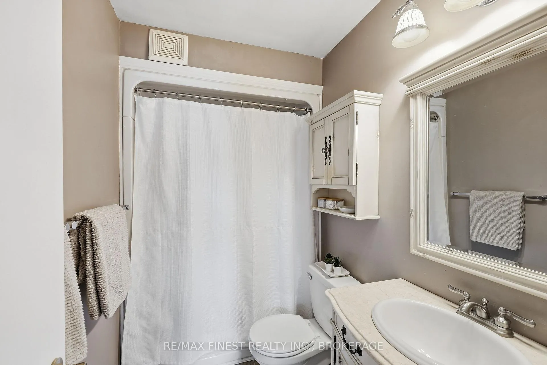 Photo 20 of 371 Old Quarry Road, Kingston, West of Sir John A. Blvd — HOMEH