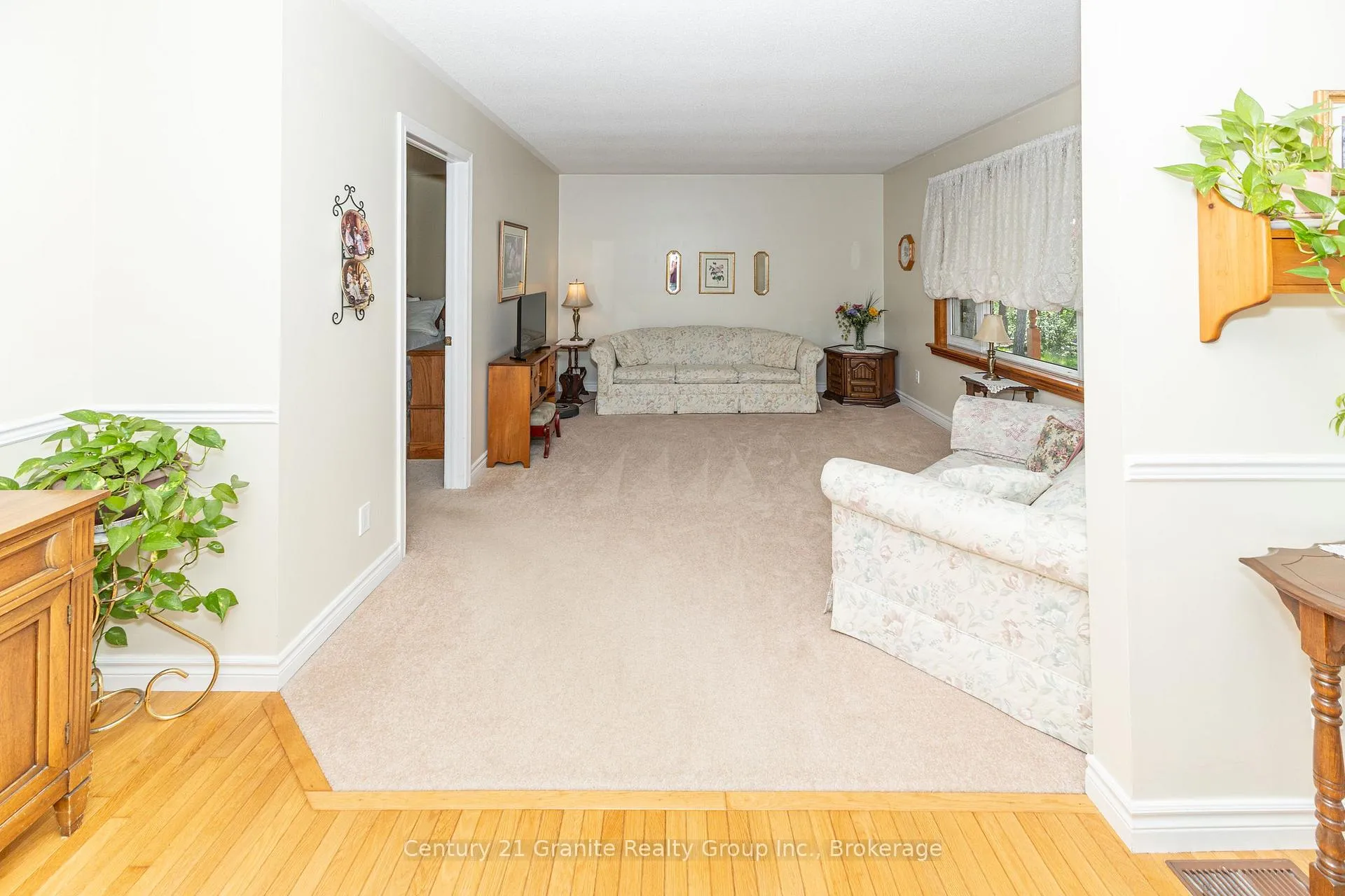 Photo 9 of 1161 Howland Junction Road, Minden Hills, Snowdon — HOMEH