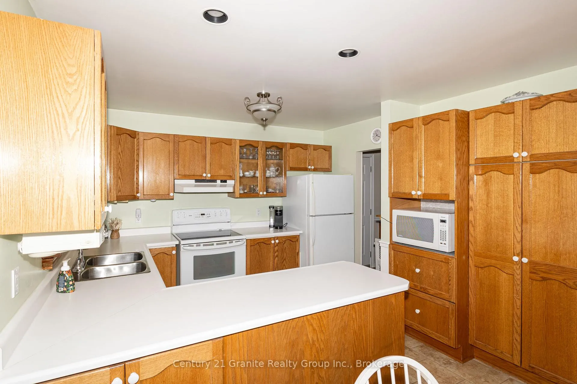 Photo 11 of 1161 Howland Junction Road, Minden Hills, Snowdon — HOMEH