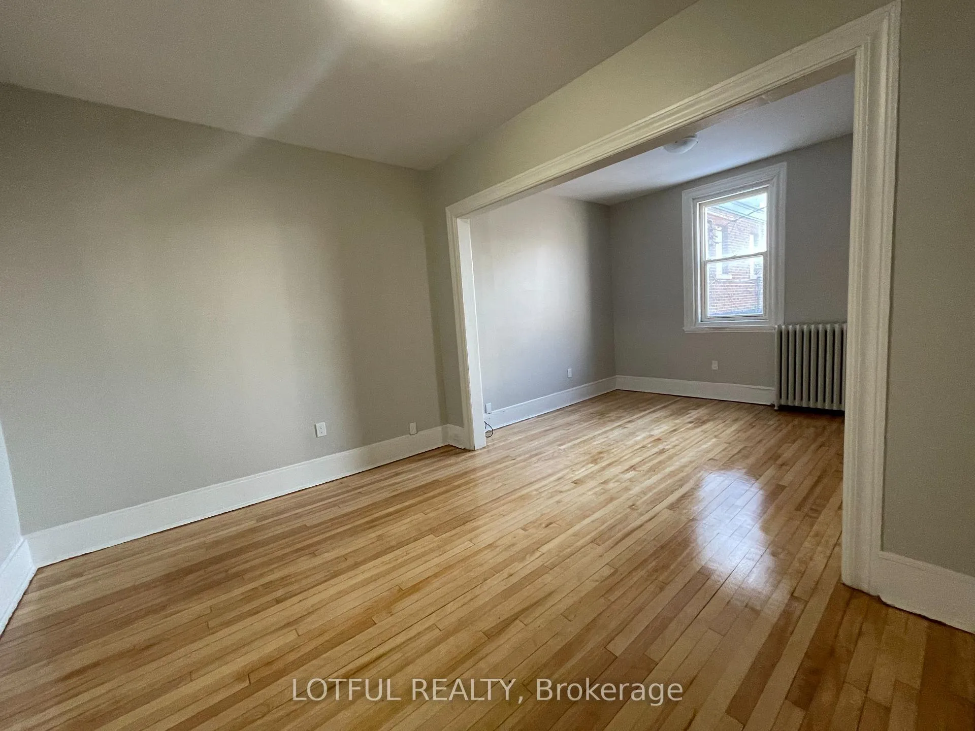 Photo 3 of Unit 3, 4-1/2 Russell Street E, Smiths Falls, Smiths Falls — HOMEH