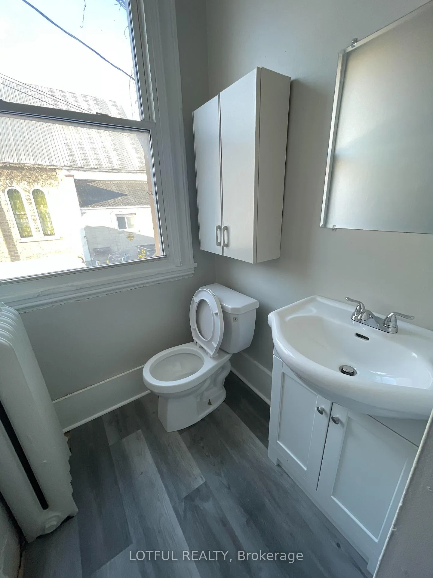 Photo 14 of Unit 3, 4-1/2 Russell Street E, Smiths Falls, Smiths Falls — HOMEH