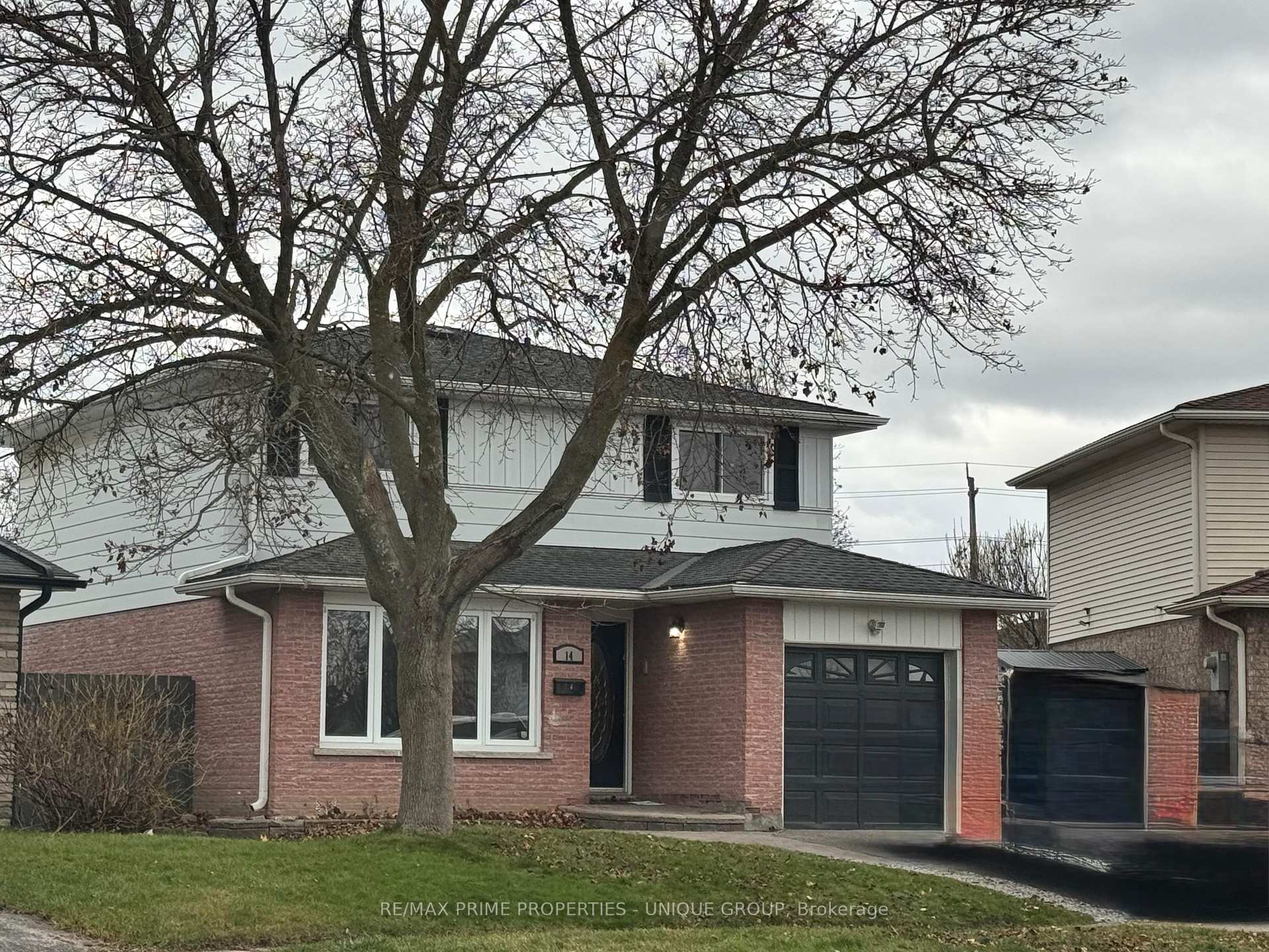 Front of 14 Ashdale Crescent