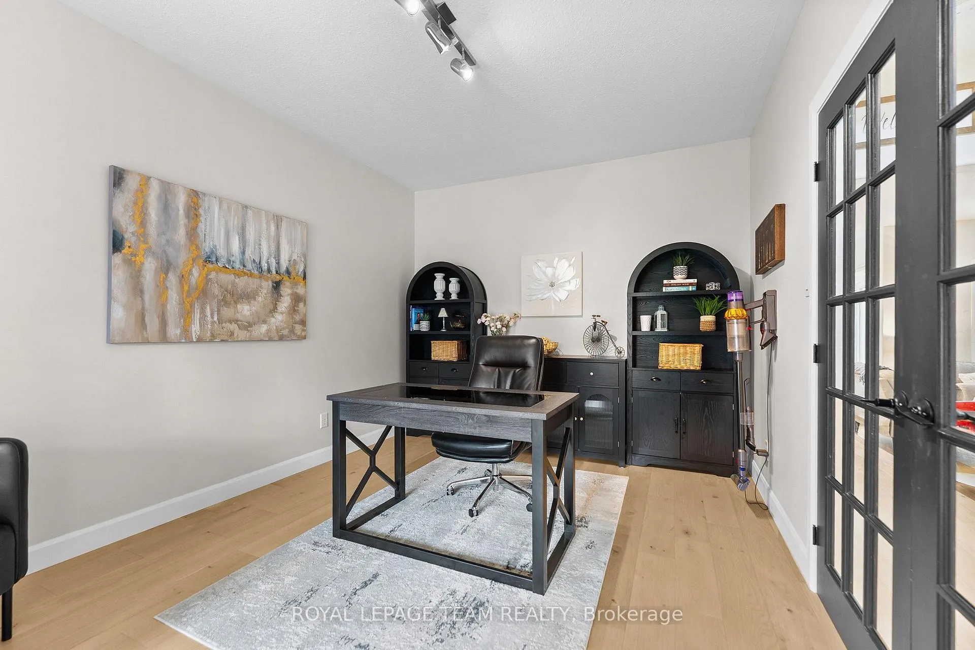 Photo 7 of 14 Newcastle Avenue, Ottawa, Kanata - Morgan's Grant/South March — HOMEH