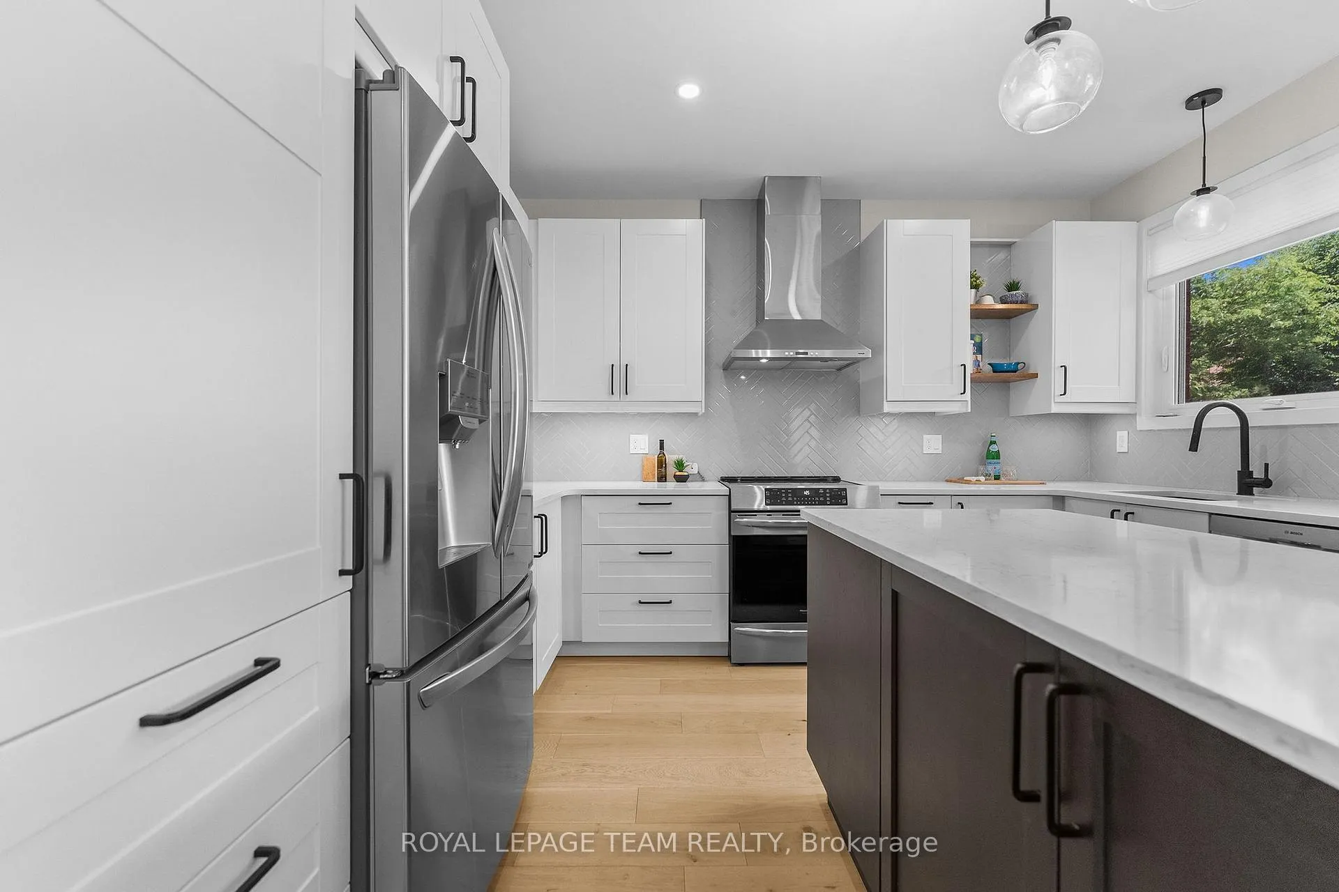 Photo 21 of 14 Newcastle Avenue, Ottawa, Kanata - Morgan's Grant/South March — HOMEH