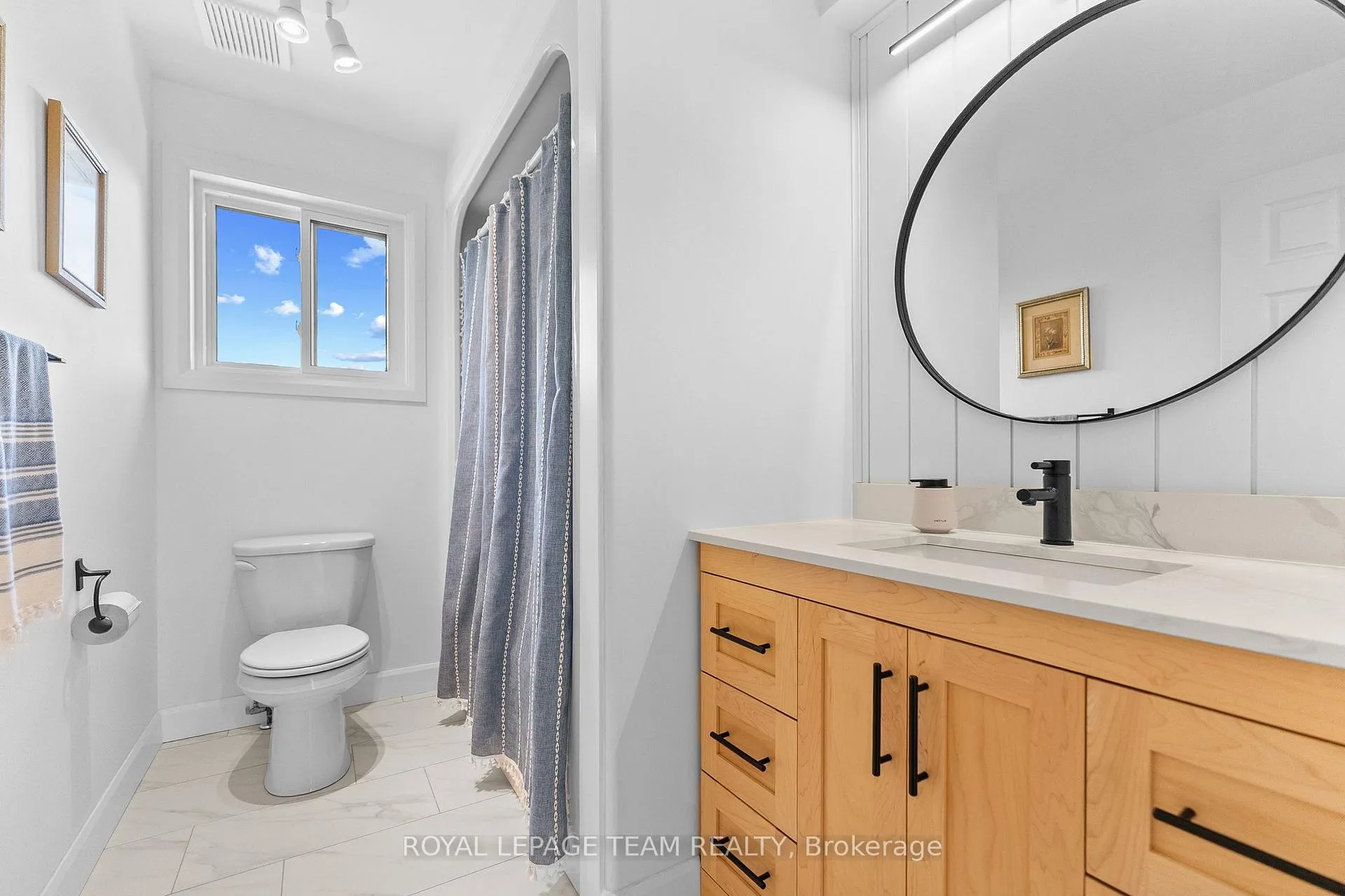 Photo 29 of 14 Newcastle Avenue, Ottawa, Kanata - Morgan's Grant/South March — HOMEH
