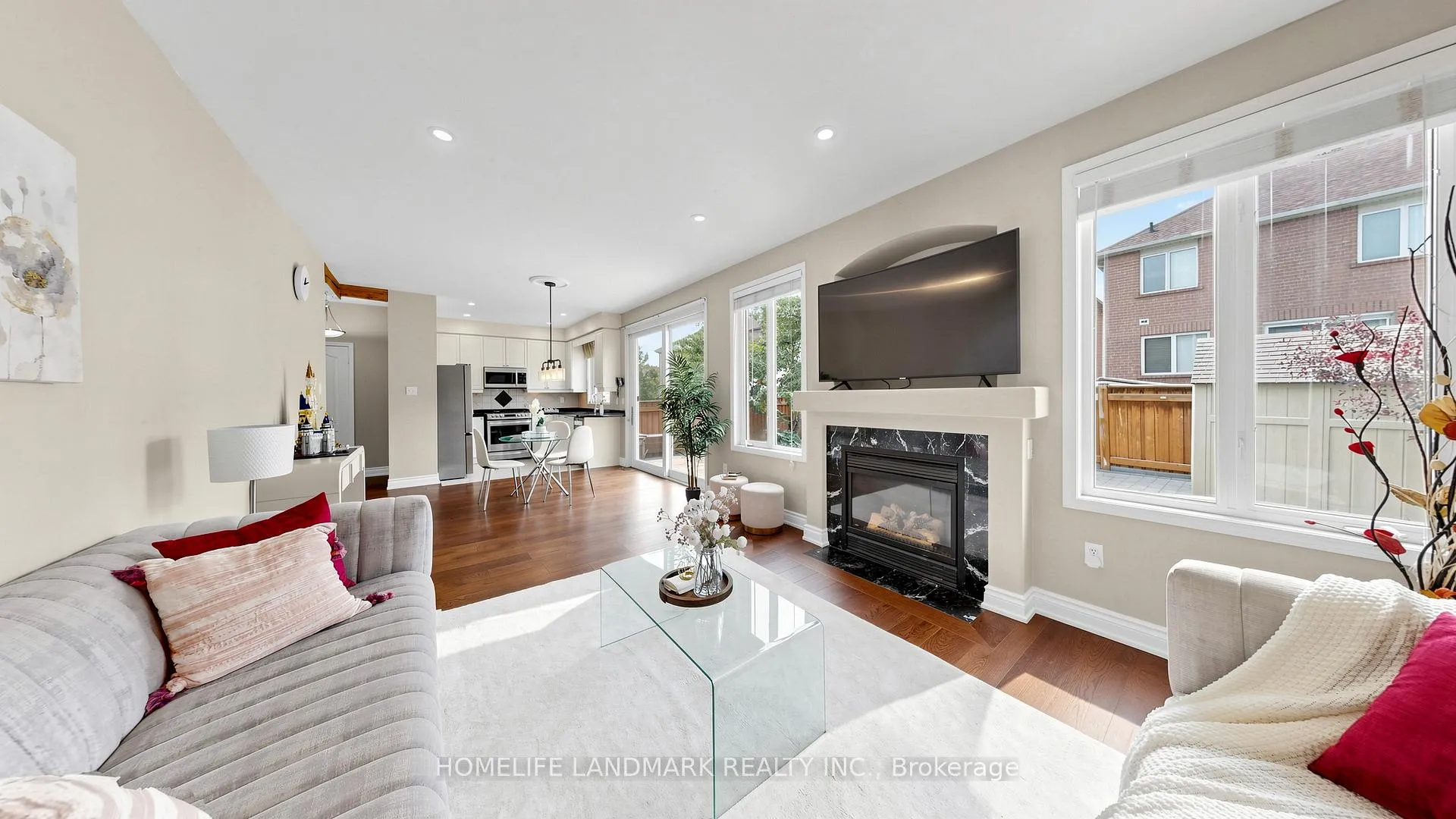 Photo 8 of 22 Canvas Road, Vaughan, Vellore Village — HOMEH