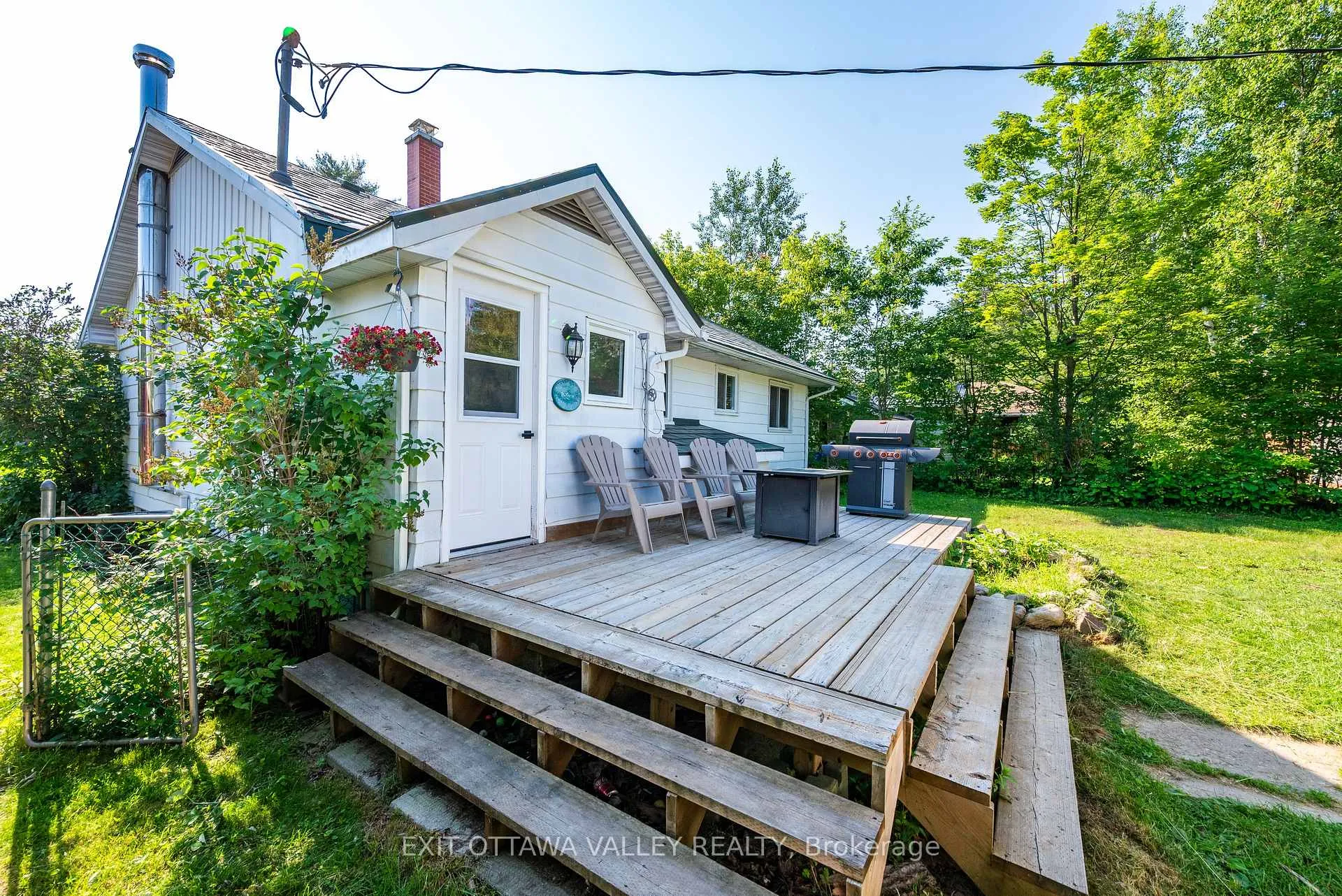 Photo 38 of 41 Huron Street, Deep River, Deep River — HOMEH