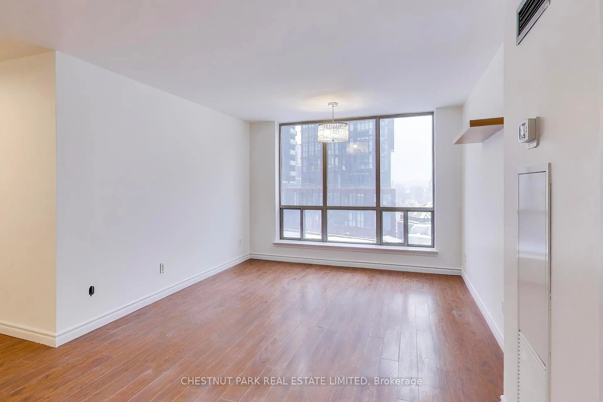Photo 2 of Unit 506, 40 Scollard Street, Toronto, The Annex — HOMEH