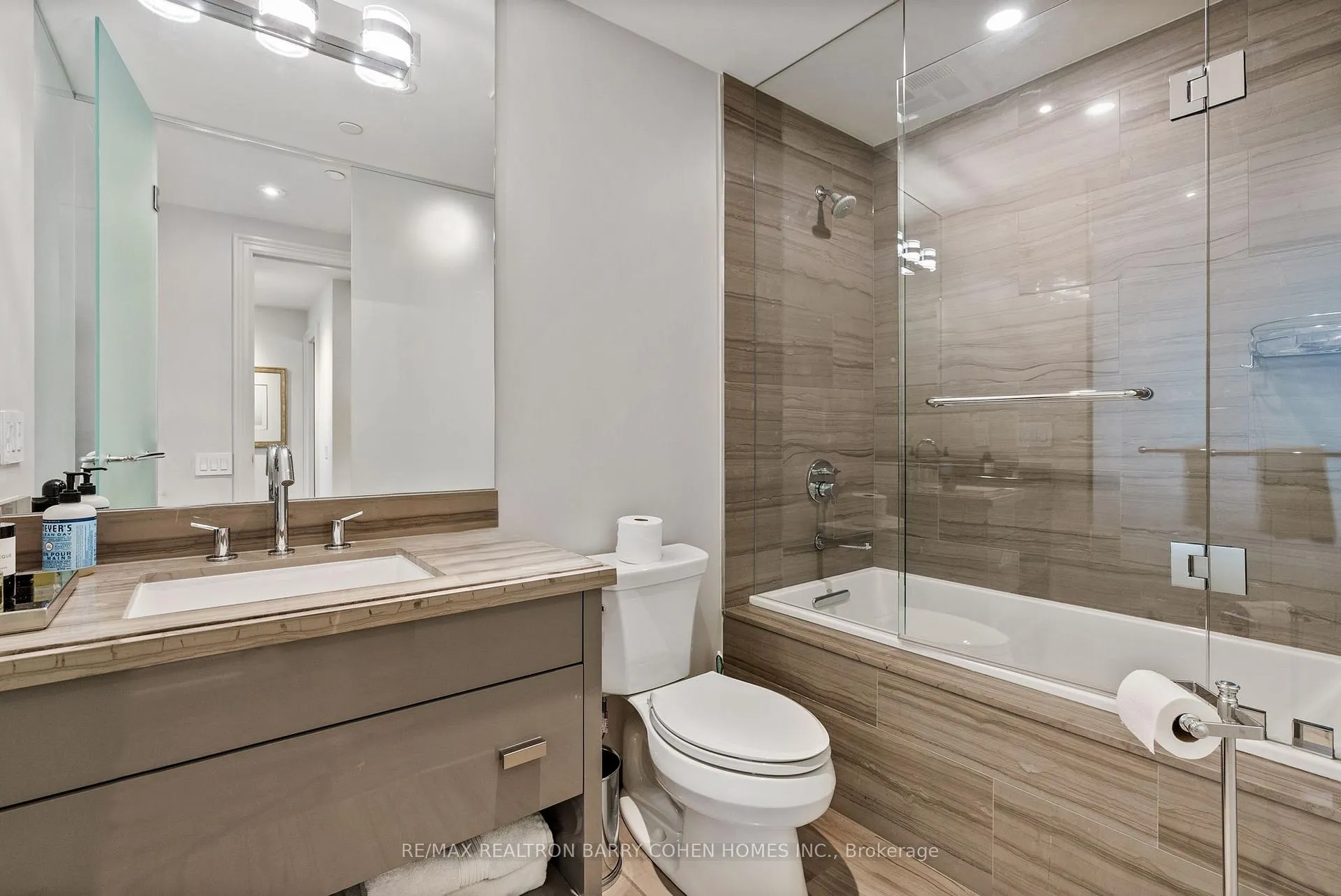Photo 36 of 133 Pears Avenue, Toronto, The Annex — HOMEH
