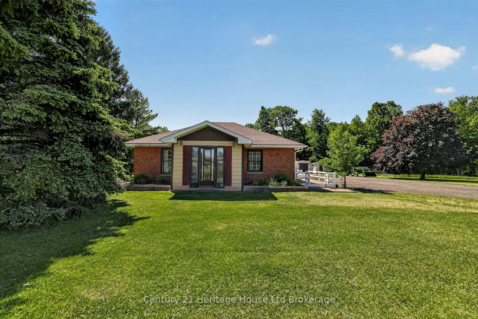 Photo 6 of 15067 Elginfield Road, Middlesex Centre, Rural Middlesex Centre — HOMEH