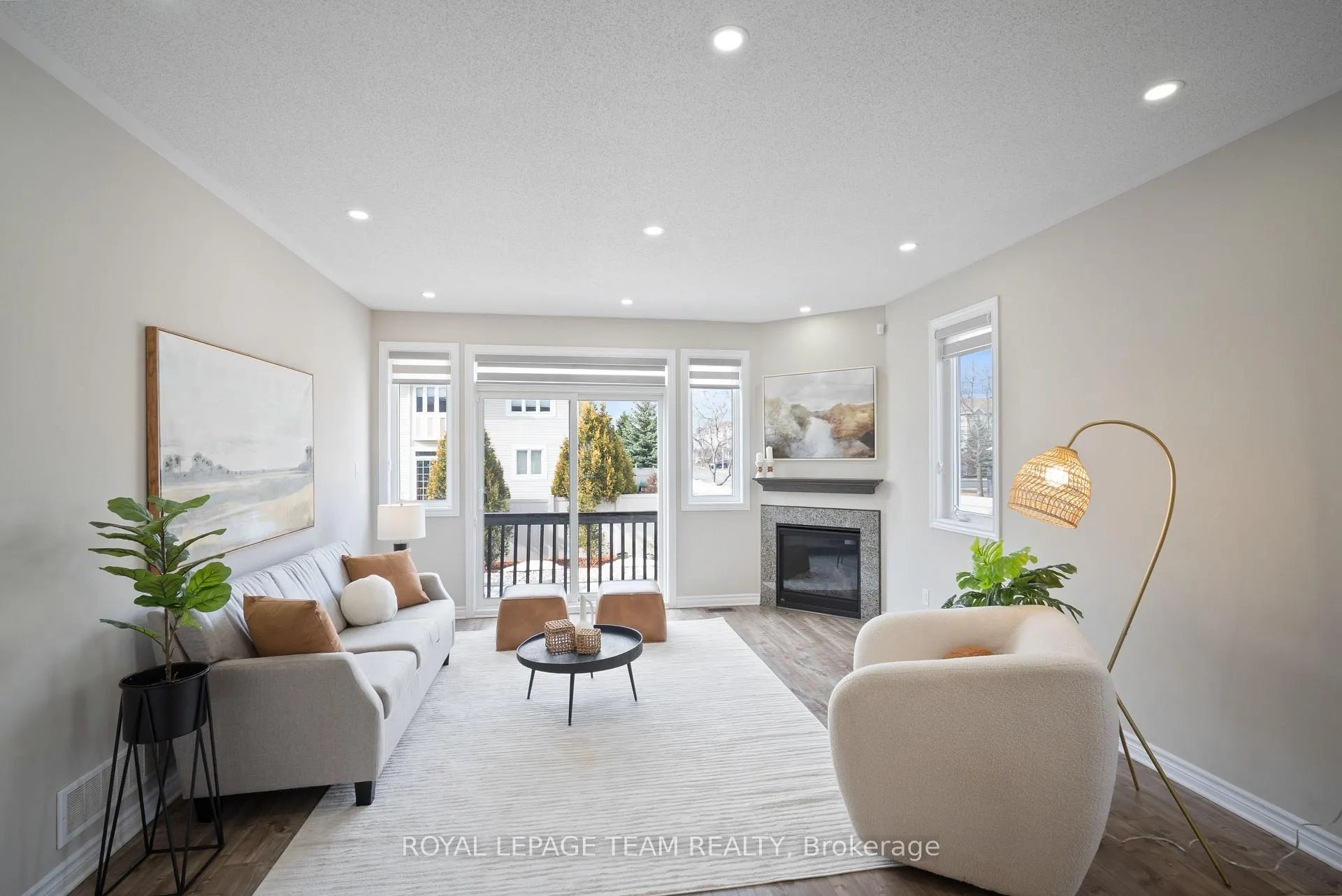 Photo 6 of 10 Kinetic Way, Ottawa, Barrhaven - Cedargrove/Fraserdale — HOMEH