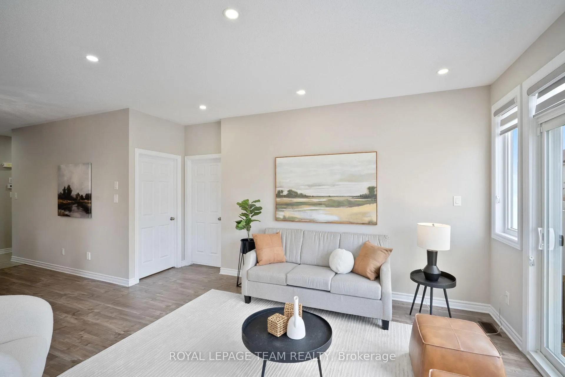 Photo 7 of 10 Kinetic Way, Ottawa, Barrhaven - Cedargrove/Fraserdale — HOMEH