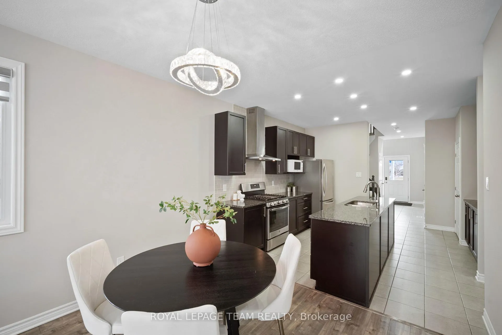 Photo 10 of 10 Kinetic Way, Ottawa, Barrhaven - Cedargrove/Fraserdale — HOMEH