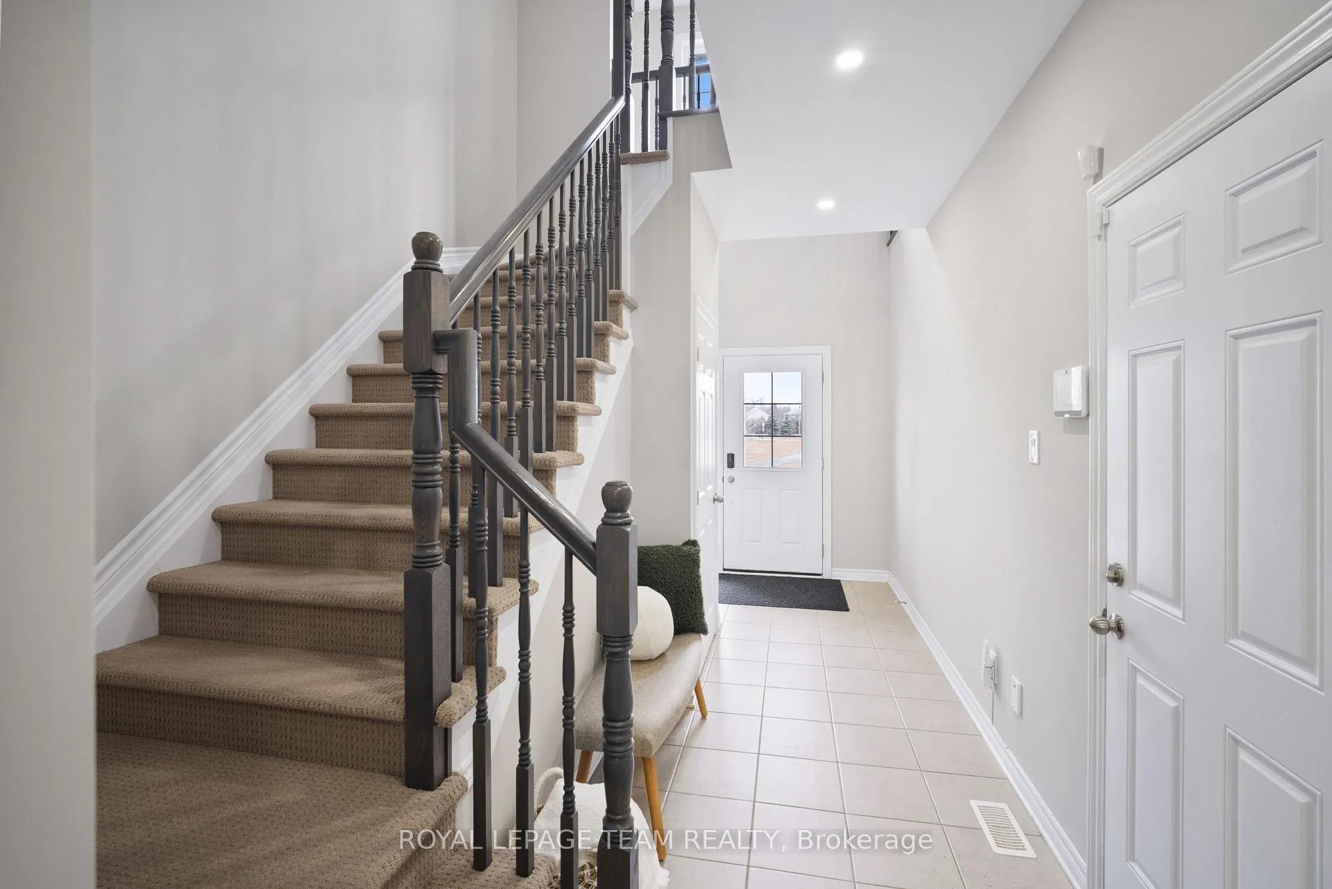 Photo 15 of 10 Kinetic Way, Ottawa, Barrhaven - Cedargrove/Fraserdale — HOMEH