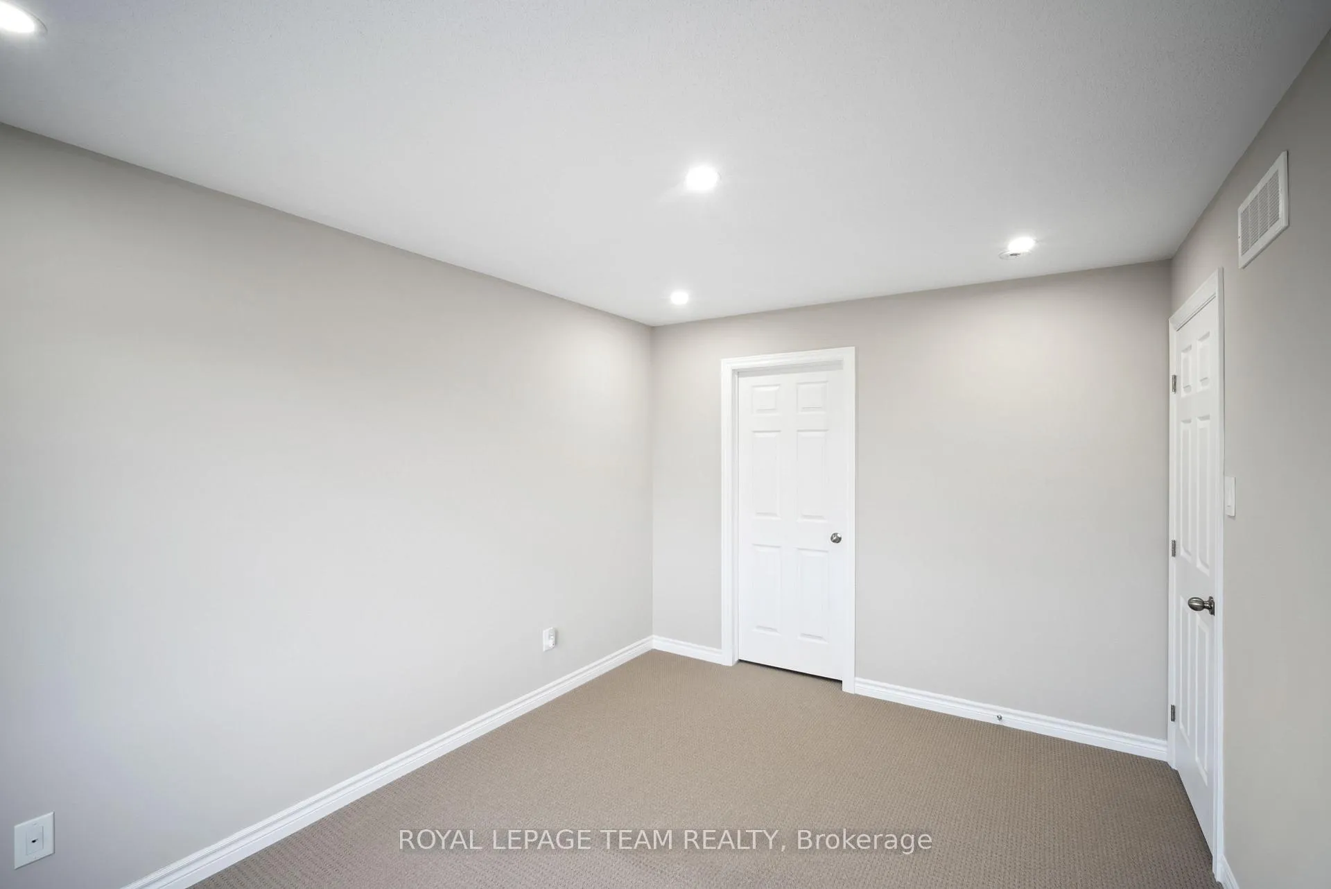 Photo 31 of 10 Kinetic Way, Ottawa, Barrhaven - Cedargrove/Fraserdale — HOMEH