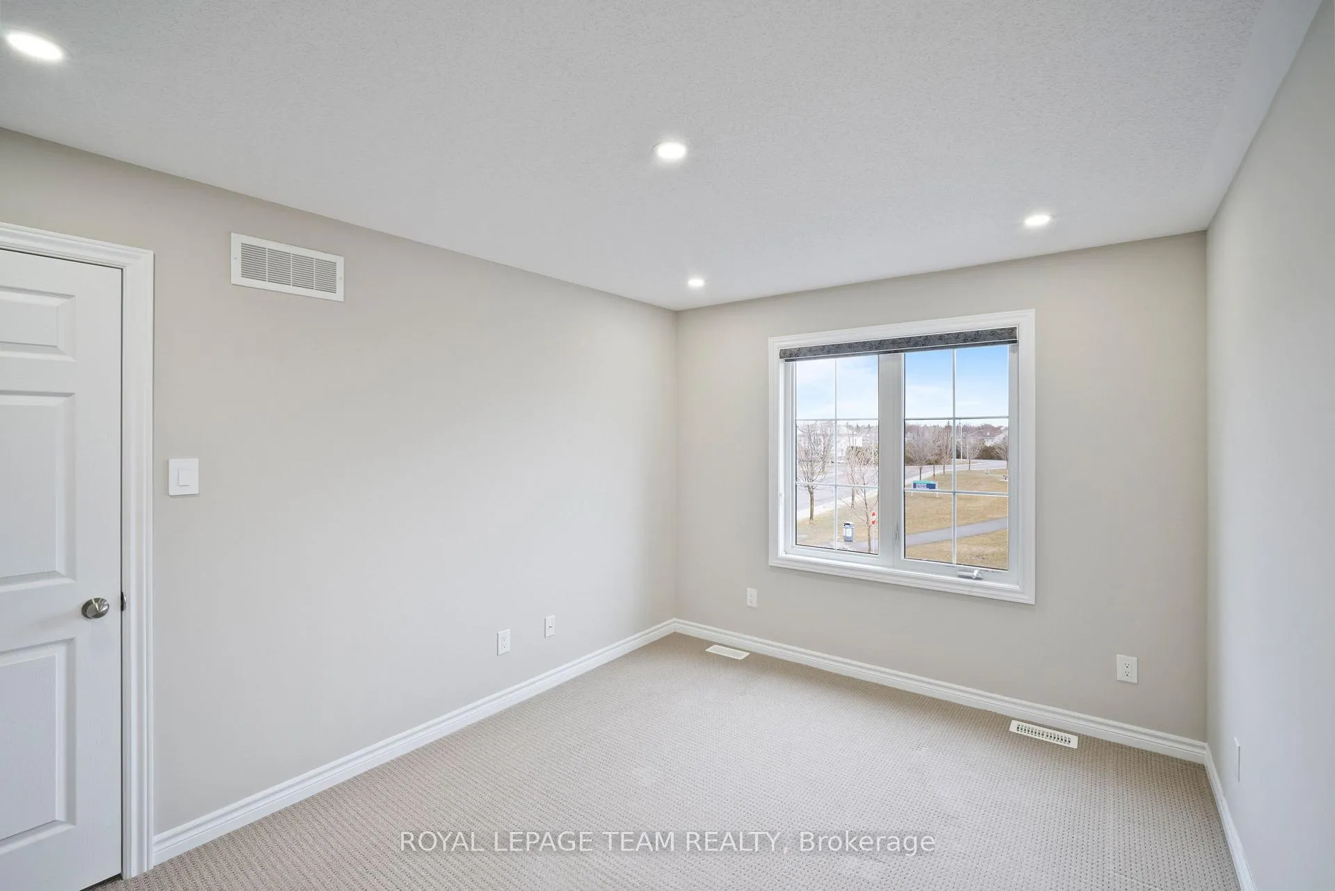 Photo 33 of 10 Kinetic Way, Ottawa, Barrhaven - Cedargrove/Fraserdale — HOMEH