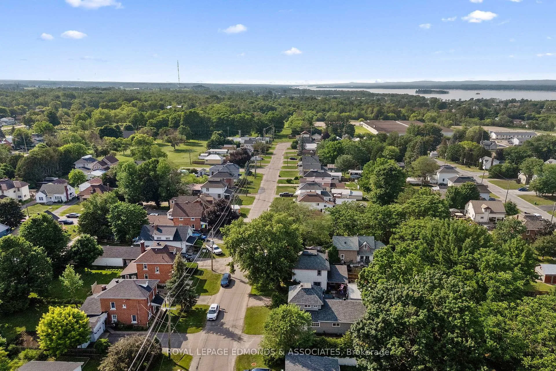 Photo 38 of 663 Fischer Street, Pembroke, Pembroke — HOMEH
