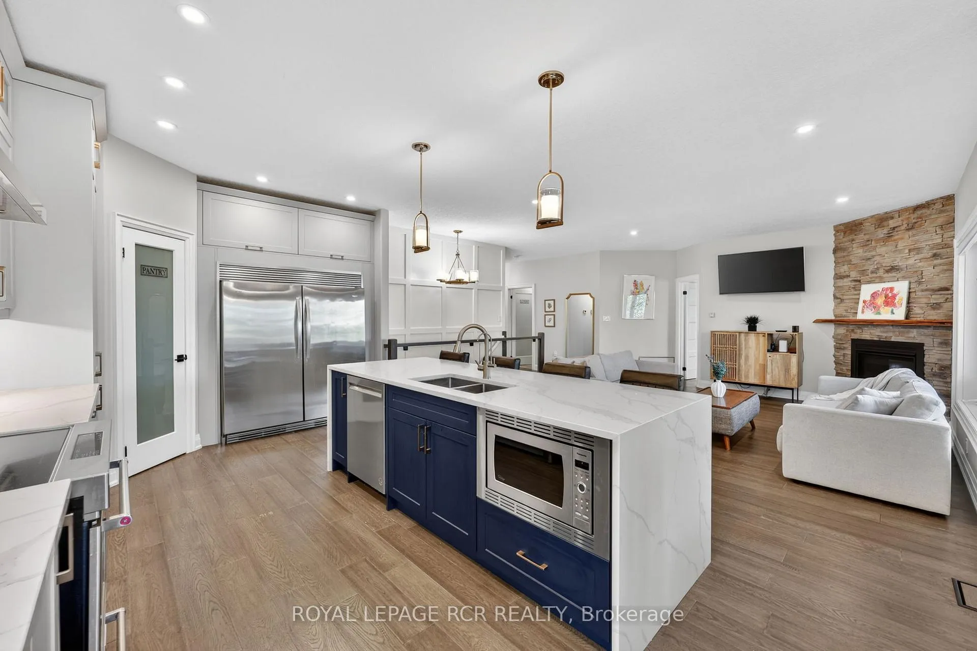 Photo 8 of 78 Glenhuron Drive, Springwater, Midhurst — HOMEH