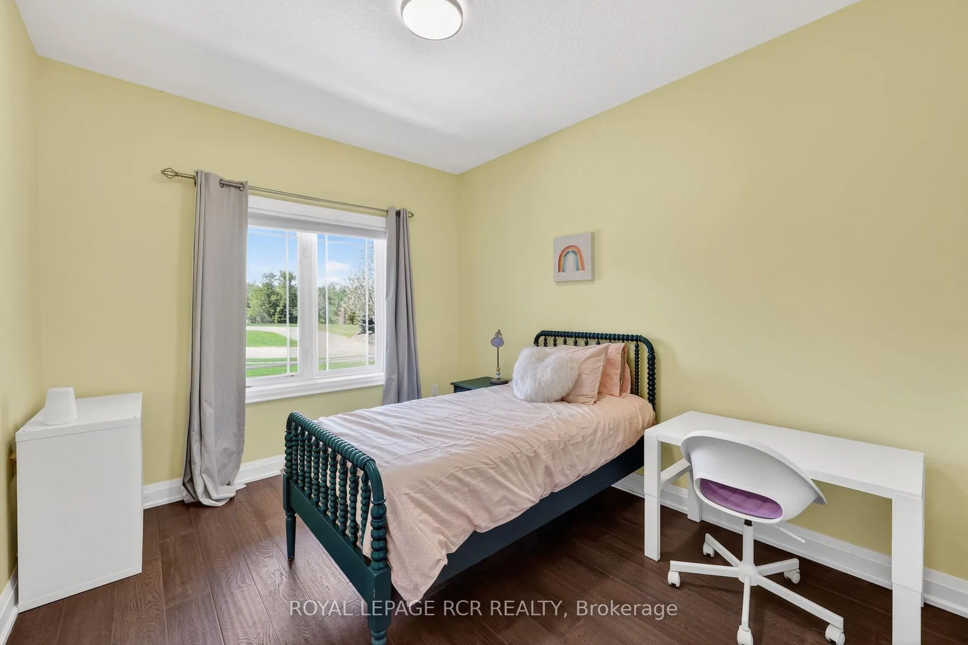Photo 14 of 78 Glenhuron Drive, Springwater, Midhurst — HOMEH