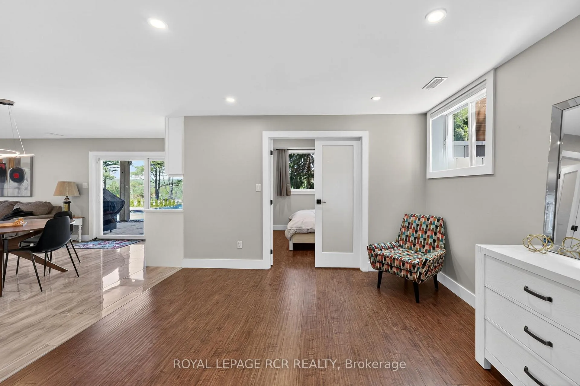 Photo 18 of 78 Glenhuron Drive, Springwater, Midhurst — HOMEH