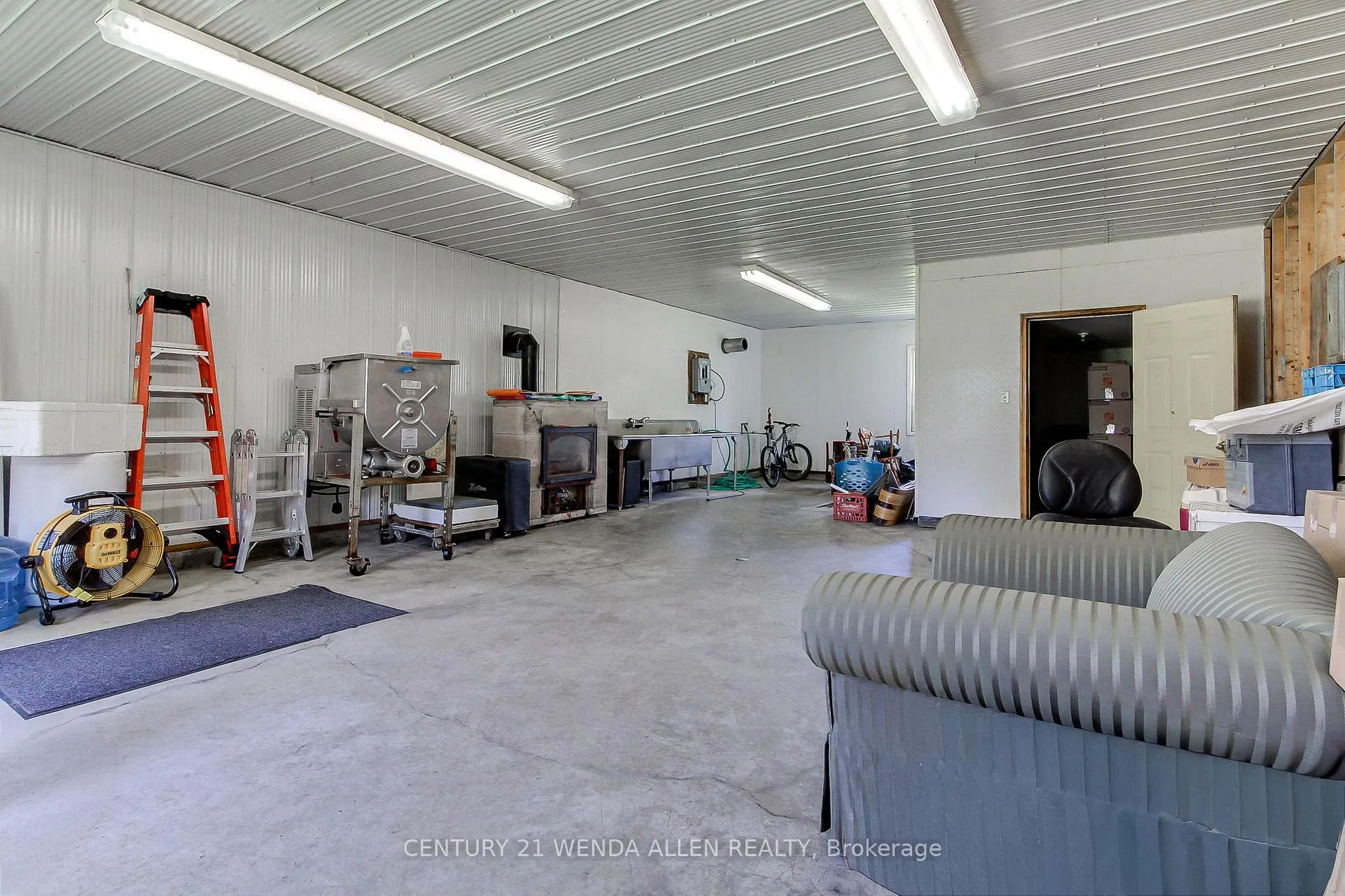 Photo 43 of 2090 Concession 9 Road, Pickering, Rural Pickering — HOMEH