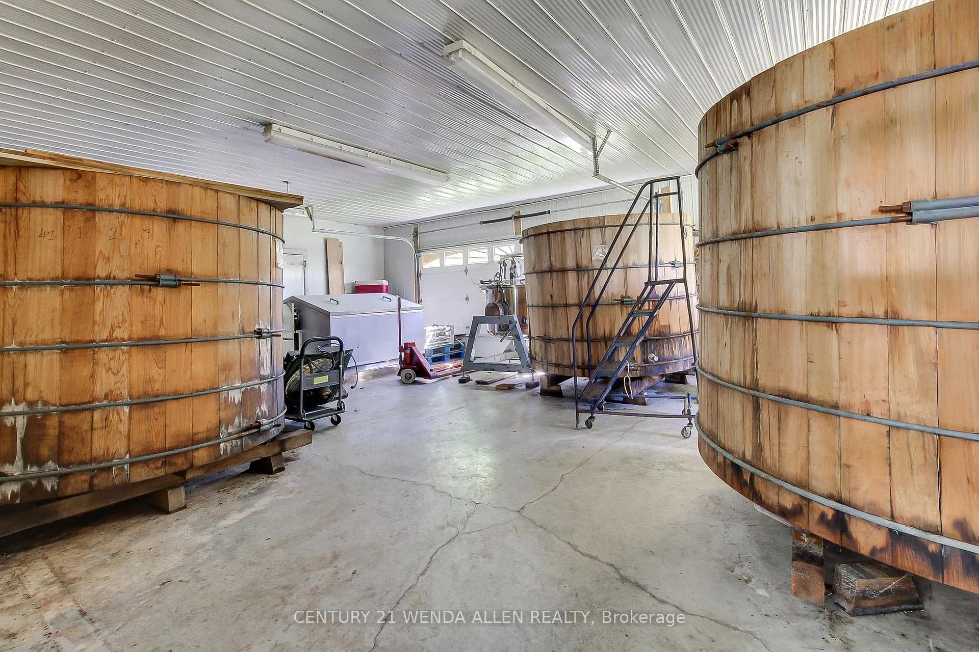 Photo 44 of 2090 Concession 9 Road, Pickering, Rural Pickering — HOMEH