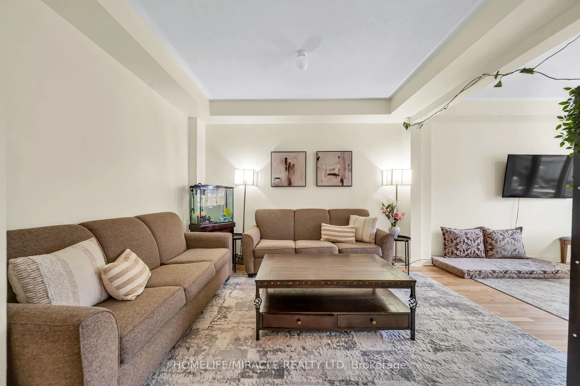 Photo 11 of 1195 Kettering Drive, Oshawa, Eastdale — HOMEH